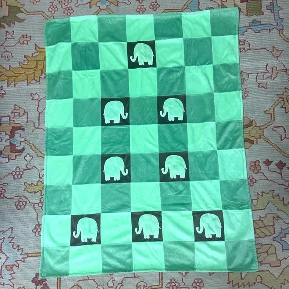 Amy coe blankets hot sale